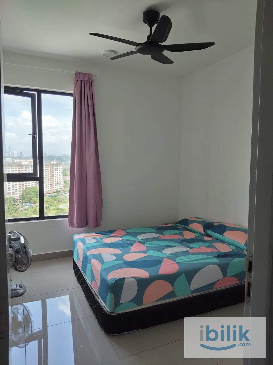 Room for Rent | Female Only | WiFi Included | Twin Residence Puchong - Image 1