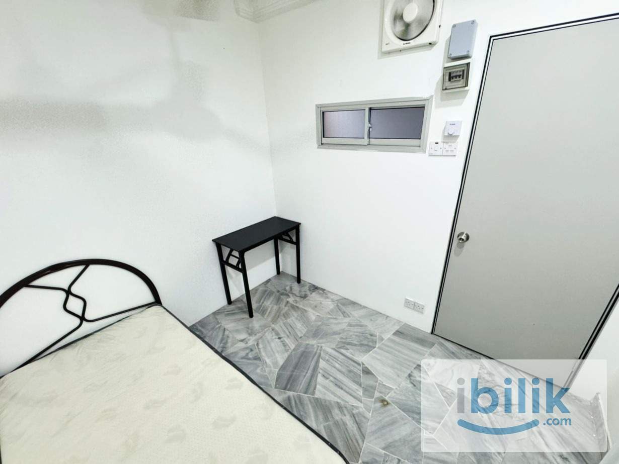 SINGLE ROOM FOR WORKING ADULTS AT BANDAR UTAMA - Image 1