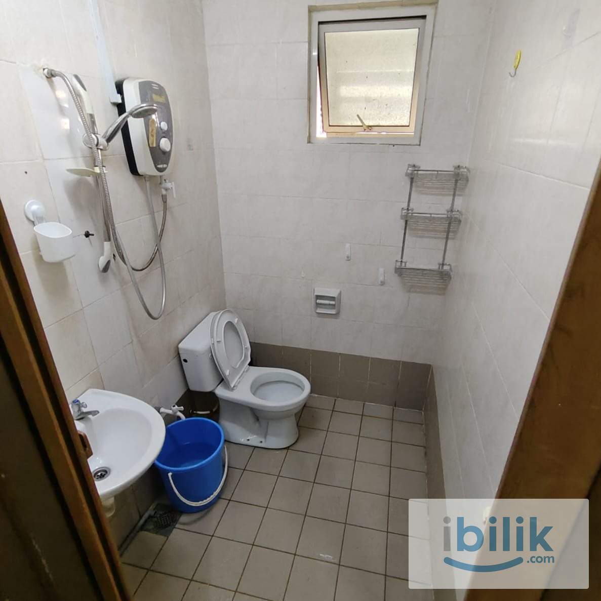 MASTER ROOM @ PJU 5/21 KOTA DAMANSARA - Image 1