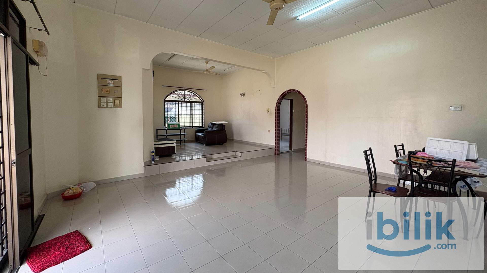 Semi-detached Landed House for Household Renting in Bukit Pasir Johor - Image 7