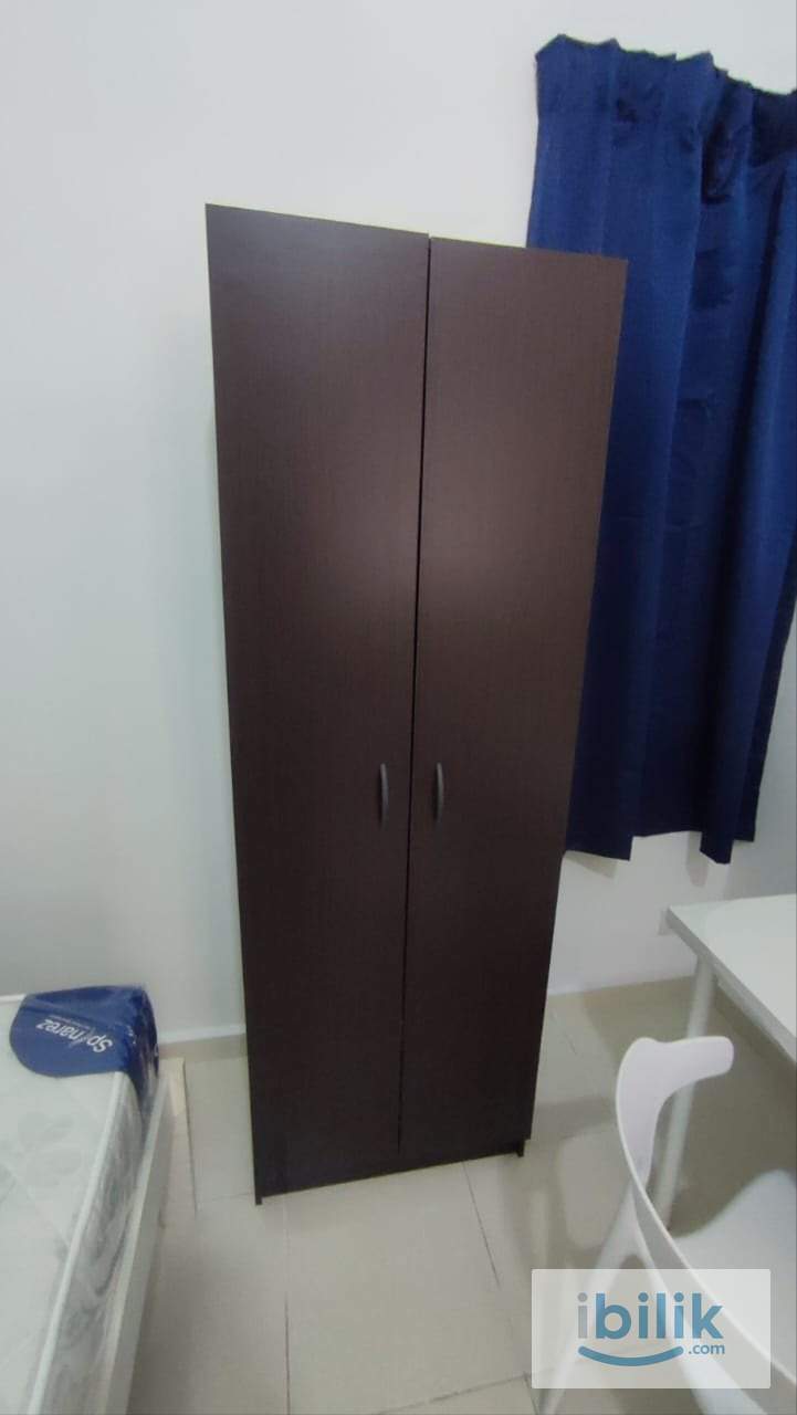 free utilities Single Female furnished room MRT - Image 5