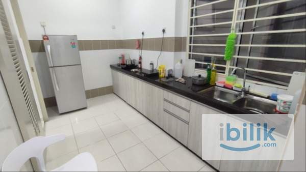 FREE UTILITIES FEMALE MEDIUM ROOM FURNISHED  - Image 8