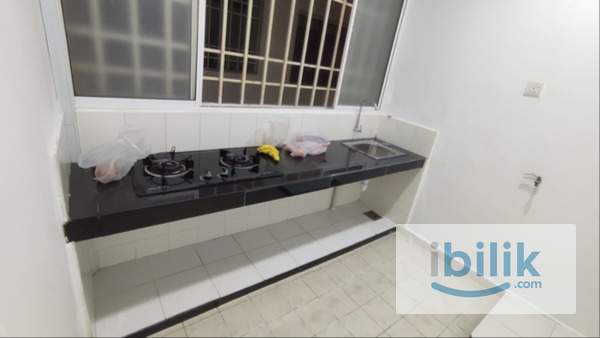 free utilities Single Female furnished room MRT - Image 9