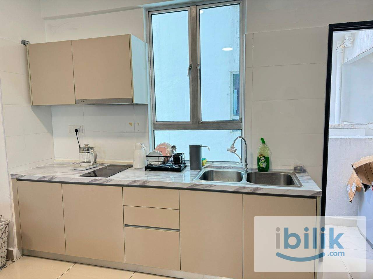 Danga Bay - Single Room FREE Aircond - Image 2