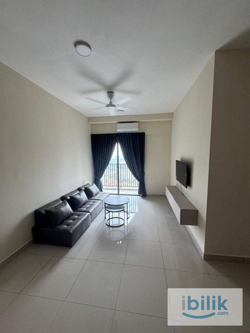 Master Room - Image 6
