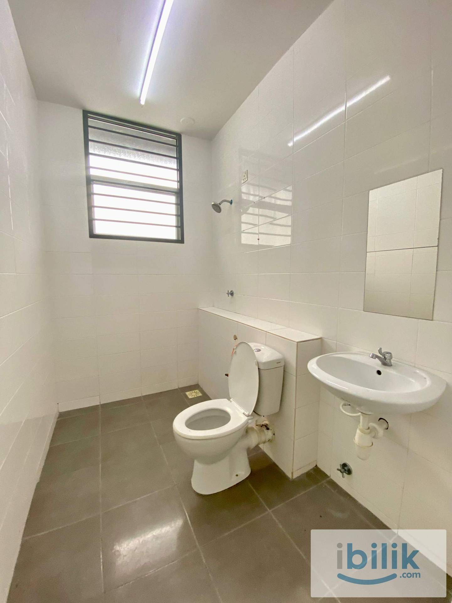 BILIK SEWA BANGI (FULLY FURNISHED) - Image 4