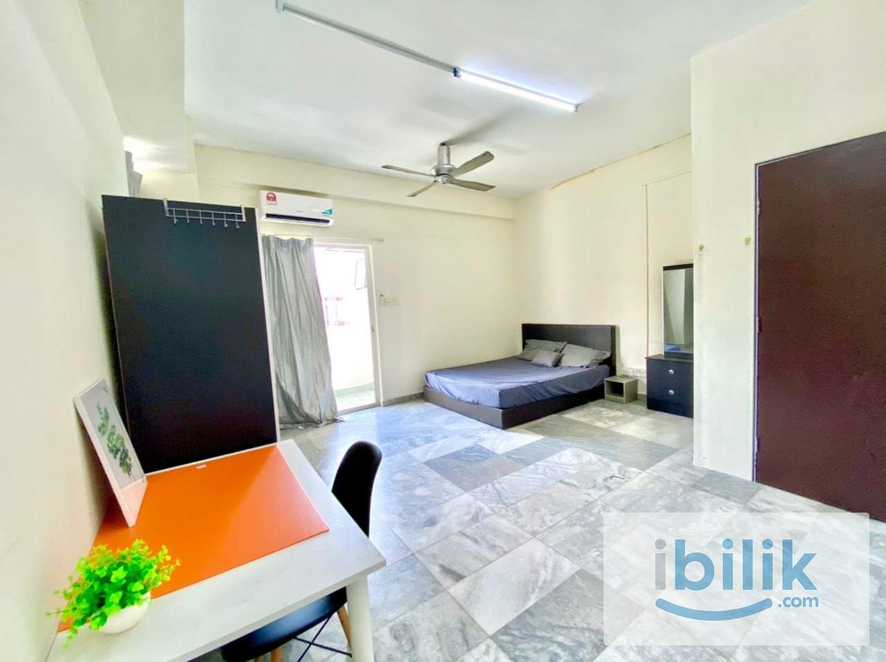 Ridzuan Condominium - Medium Room For RENT - Image 2