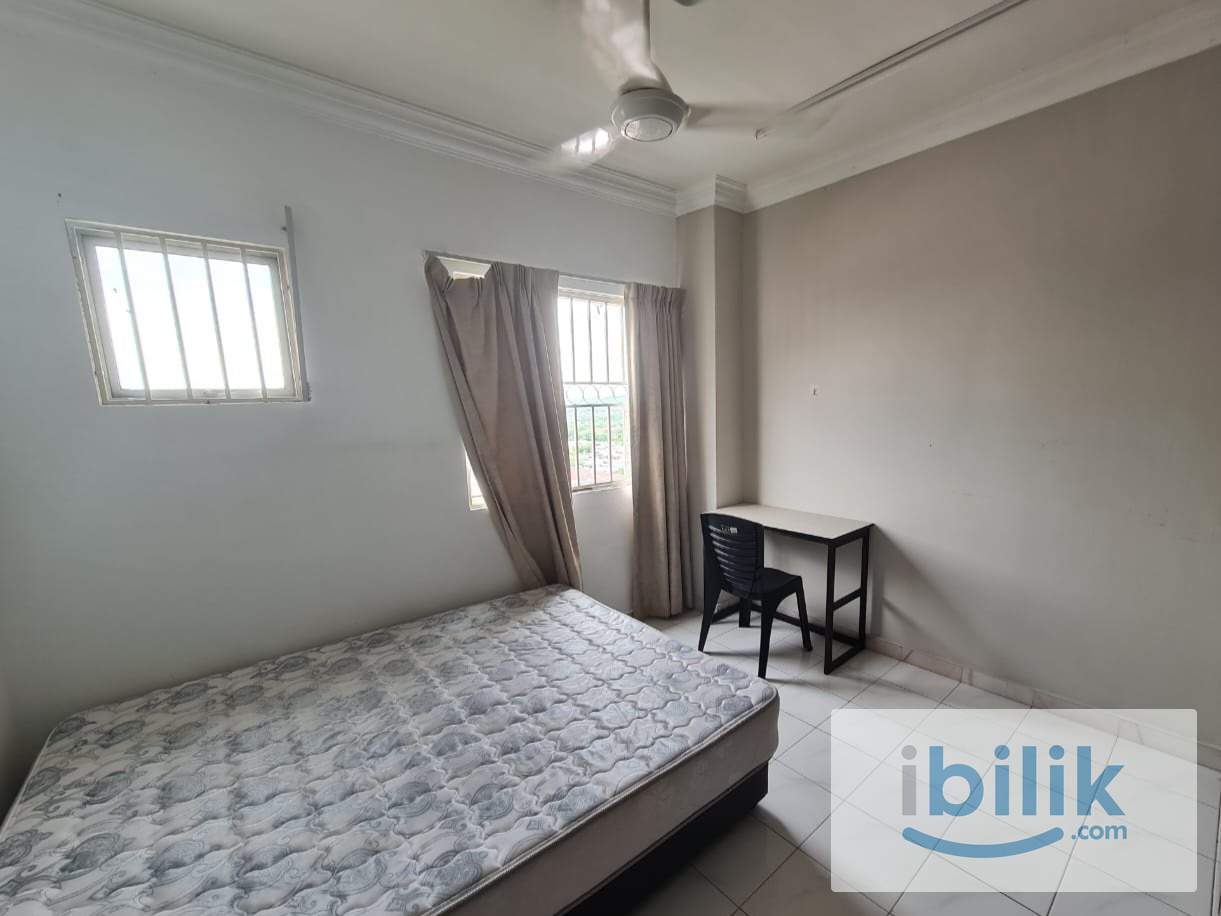 Medium Queen Room @D'AMAN CRIMSON, Ara Damansara | 5min walk to LRT Lembah Subang🚶 - Image 1