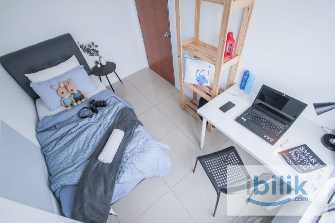 Single Bedroom with A/C & Window @CASA RESIDENZA, Kota Damansara | 5 min walk MRT Kota Damansara | Fully Furnished - Image 4