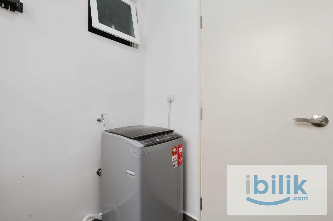 SMALL ROOM PREMIUM TUAN LEGACY 2 FULLY FURNISHED - Image 5