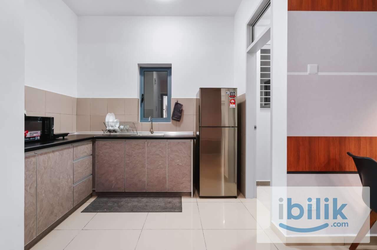 MASTER ROOM EXCLUSIVE FULLY FURNISHED AT SKY AWANI - Image 2