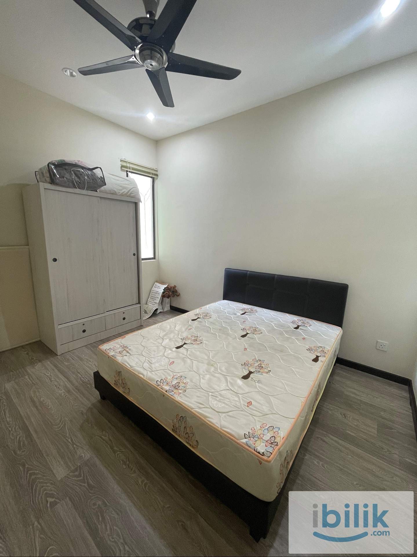Middle Room / Double Beded Room - Image 2