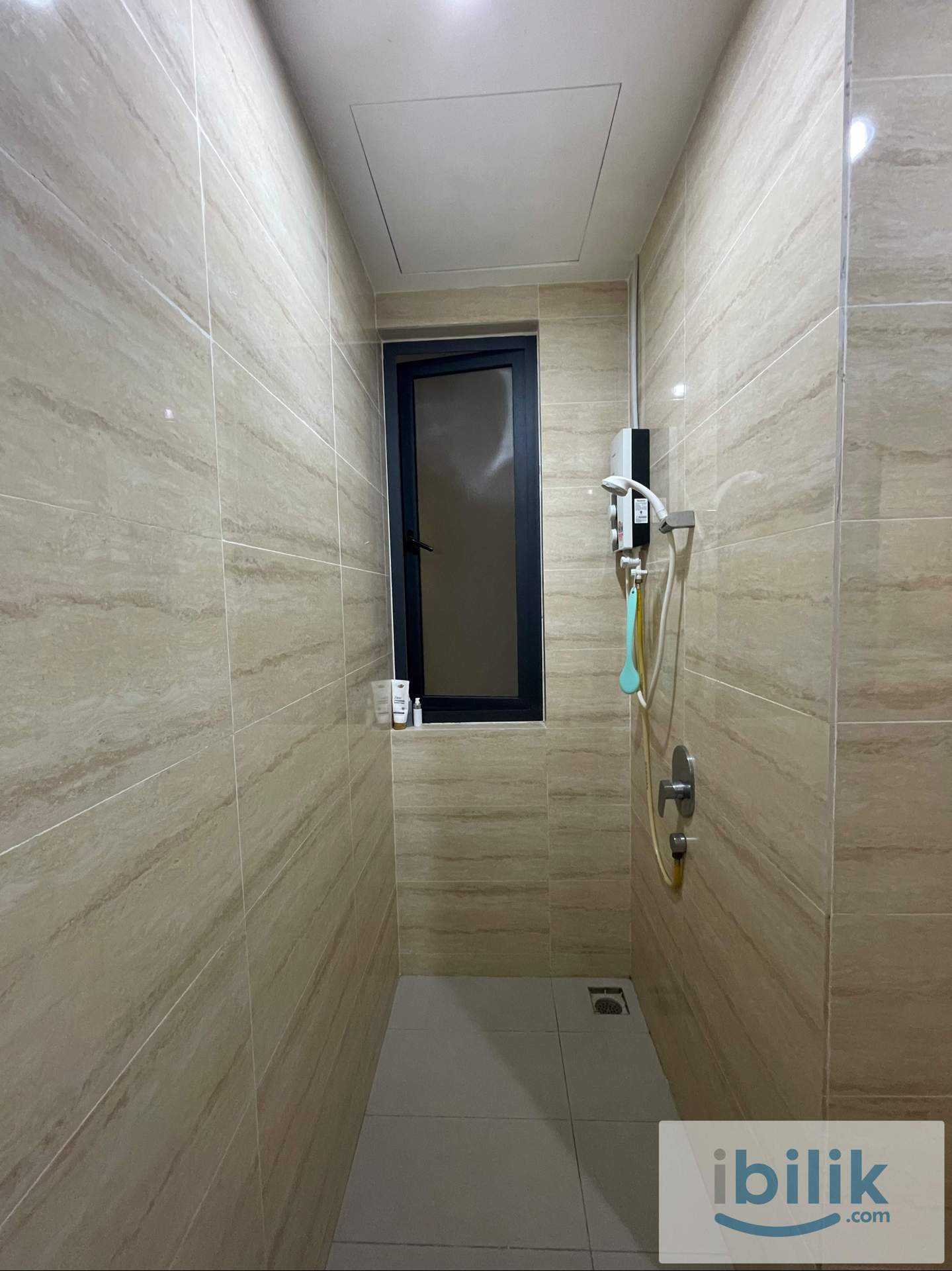 Middle Room / Double Beded Room - Image 10