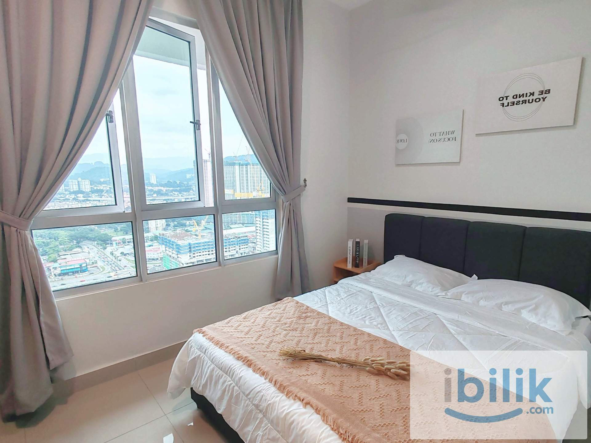 ⚡ Ready to Move In! | MH2 Medium Room RM850 | Queen Bed + WiFi + Fully Furnished - Image 1