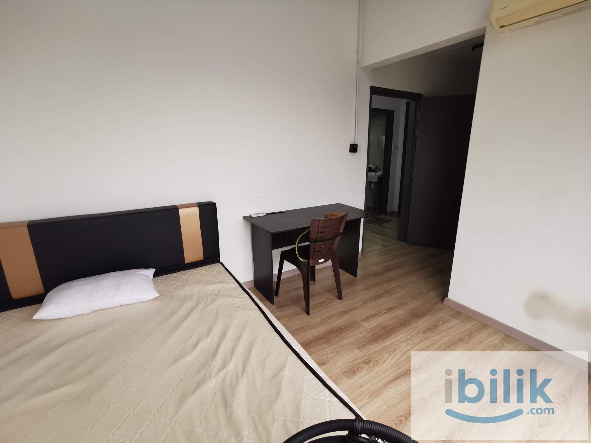 Emporis Soho - Master Room With Attached Bathroom - Fully Furnished - Image 3