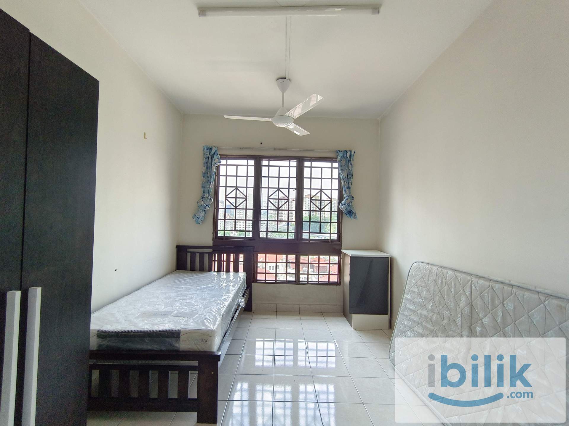 Palm Spring - Medium Room For Rent - Fully Furnished - 2 Bathrooms - Image 2