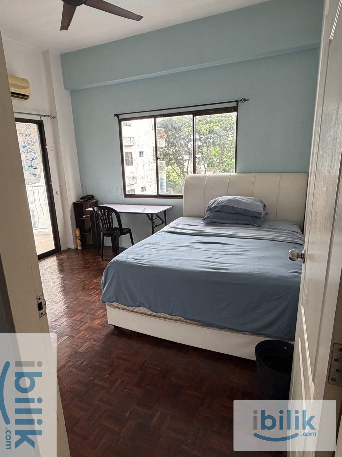 Master Room - Image 1