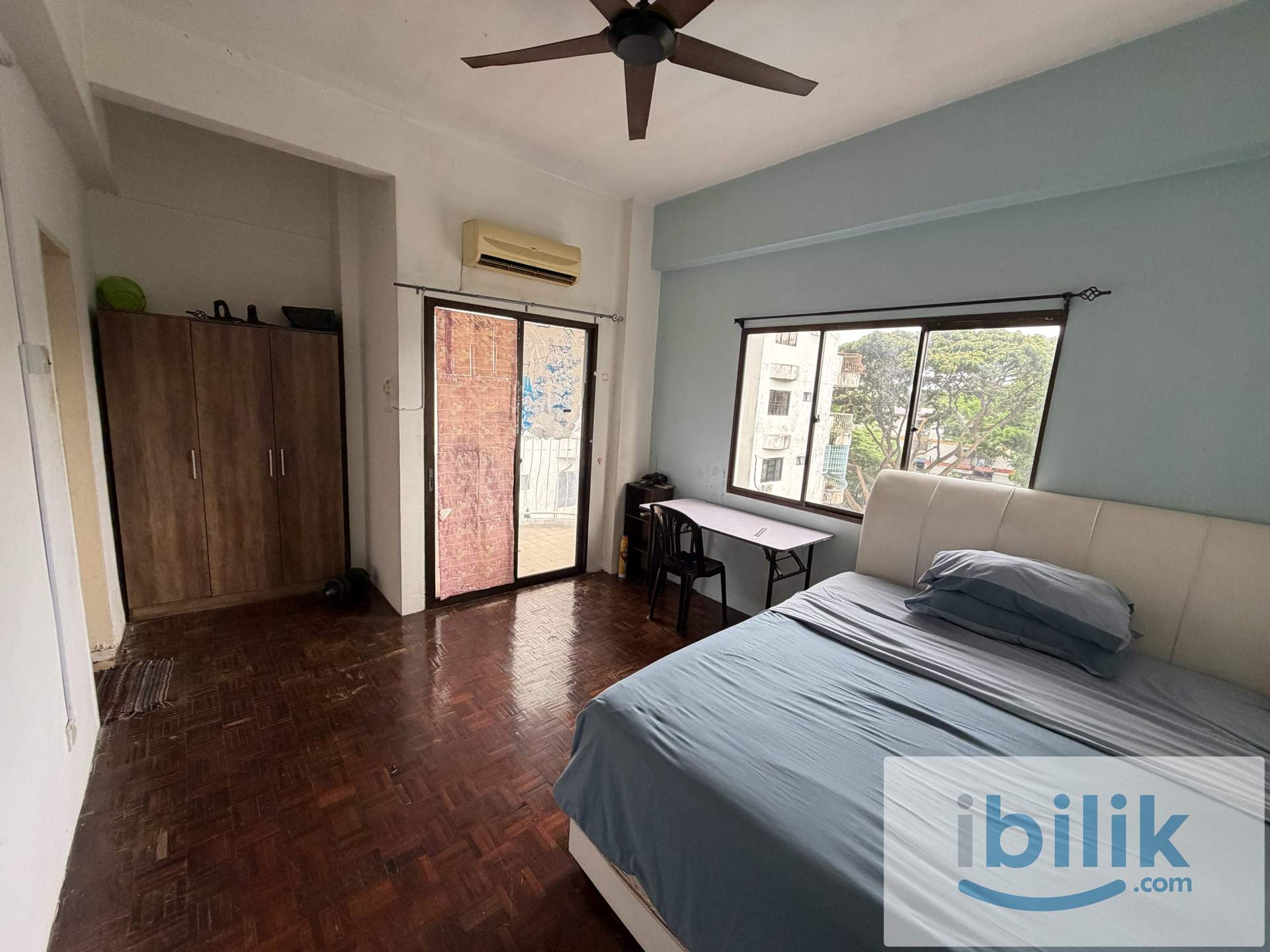 Master Room - Image 3