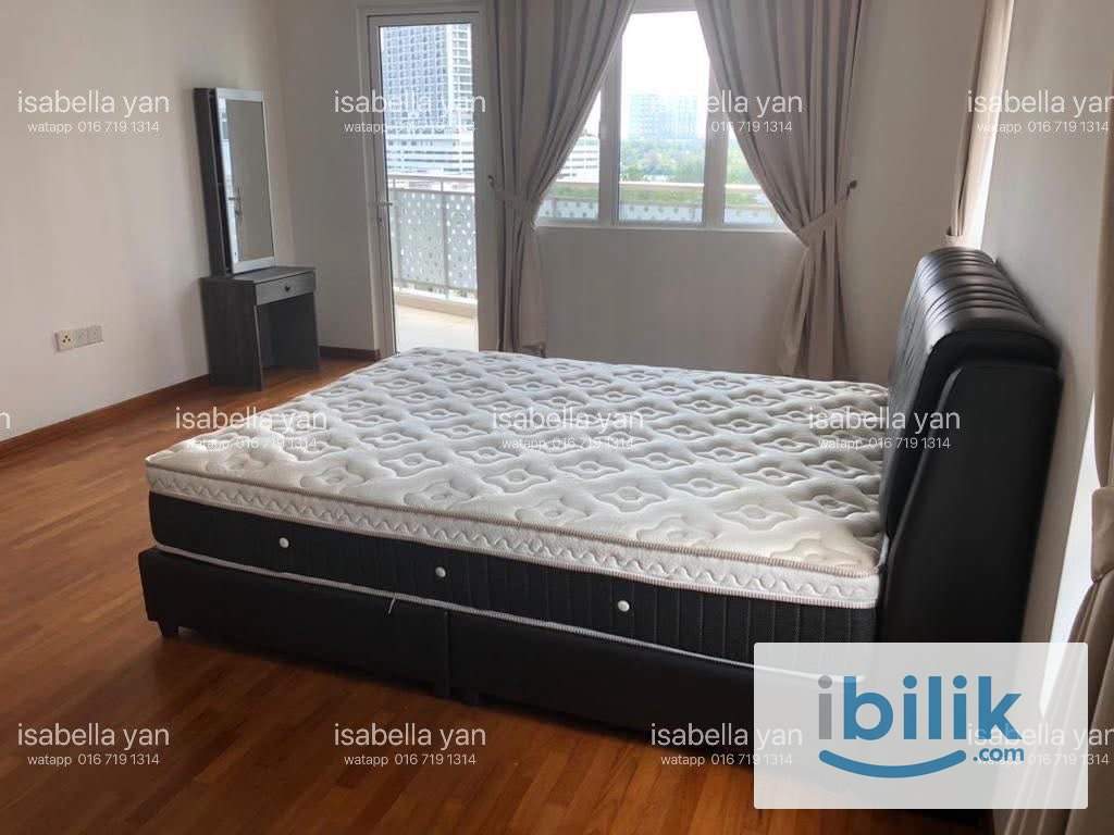 JB Town nearby CiQ Room For Rent - Image 6
