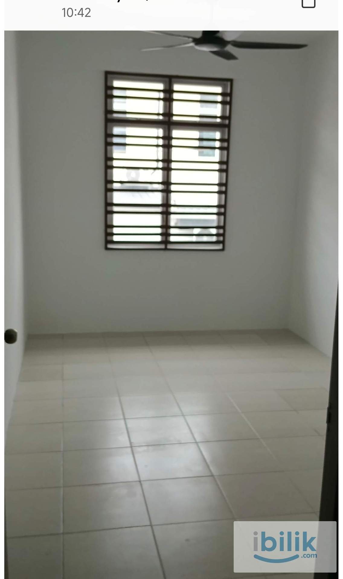 Master Bedroom and Normal Room for rental at Taman lazuli 2 - Image 2