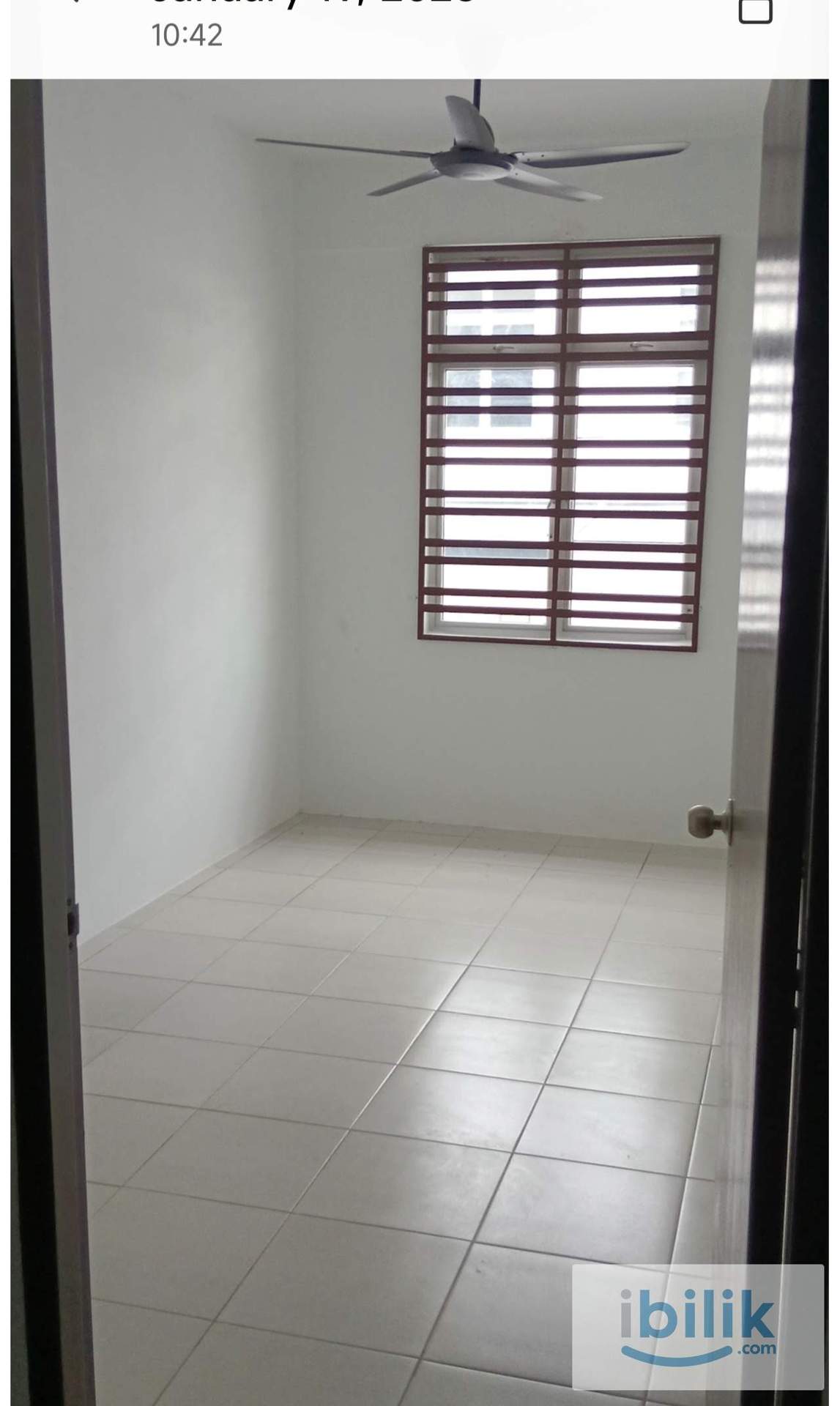 Master Bedroom and Normal Room for rental at Taman lazuli 2 - Image 3