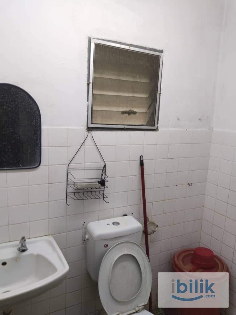 Middle room - Image 5