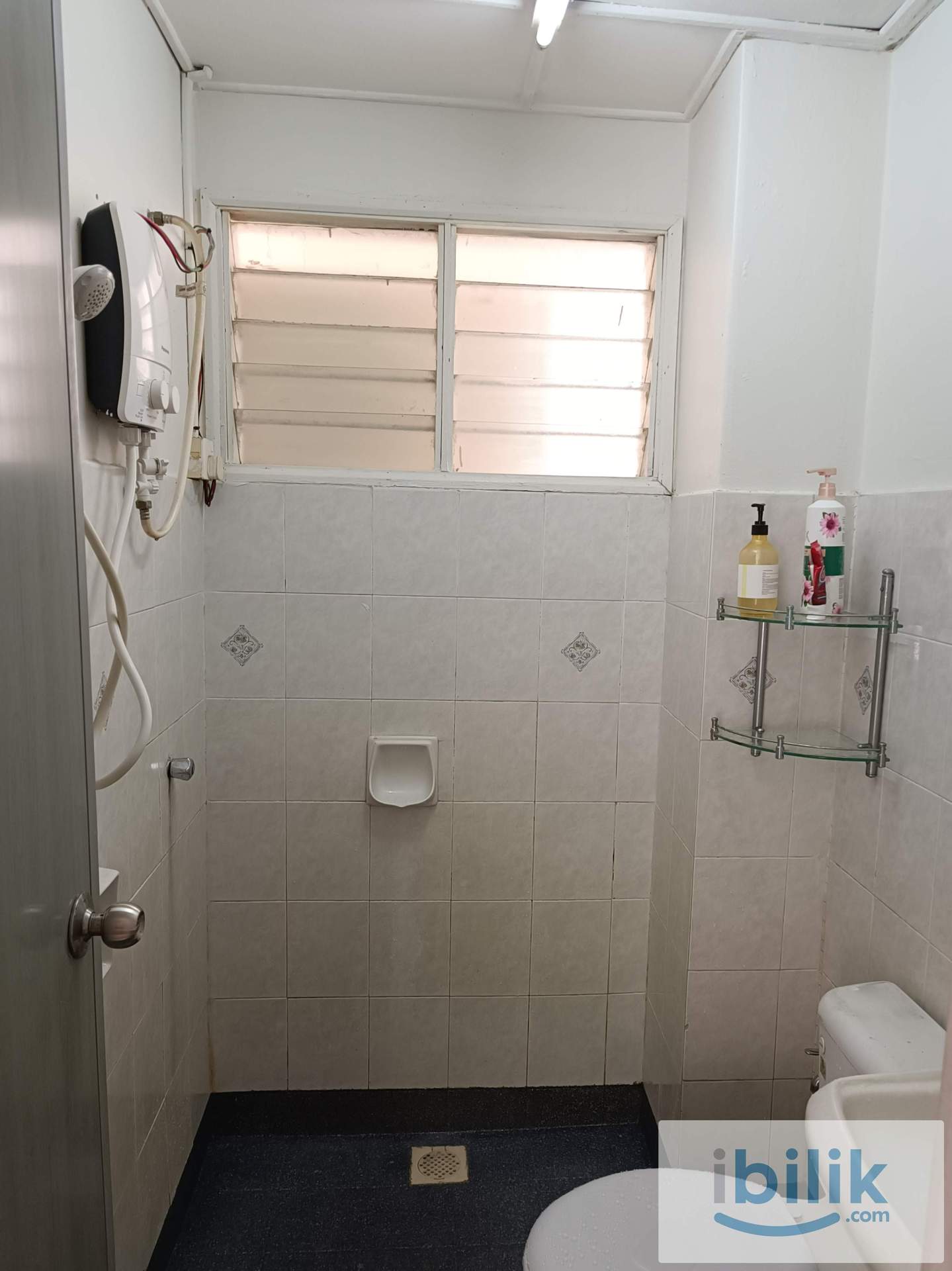 Small Room - Nearby IOI Mall, Puchong Jaya - Image 1