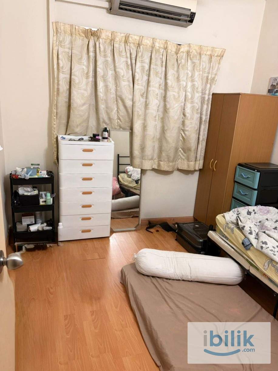 Dynasty Garden Condominium Small Room For Rent - Image 1