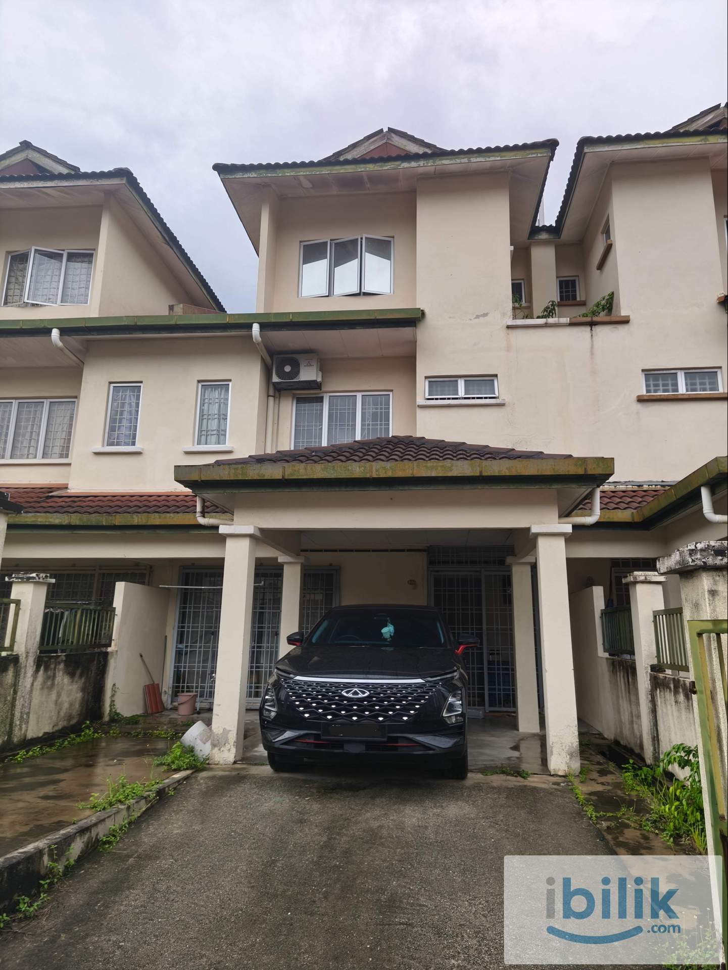 Single Room To Rent - 500M to MRT station - Image 1
