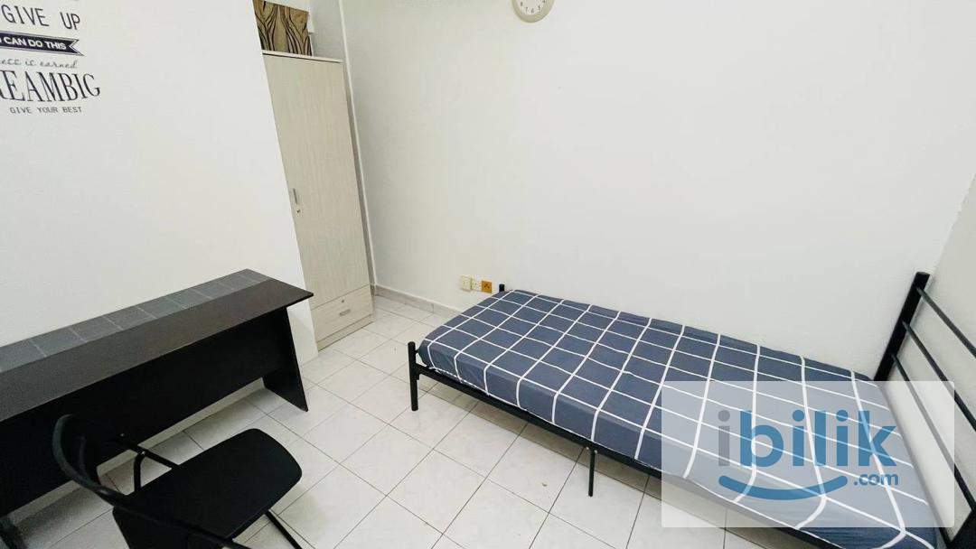 RM 350 (8-min walking distance to MRT) - Image 1