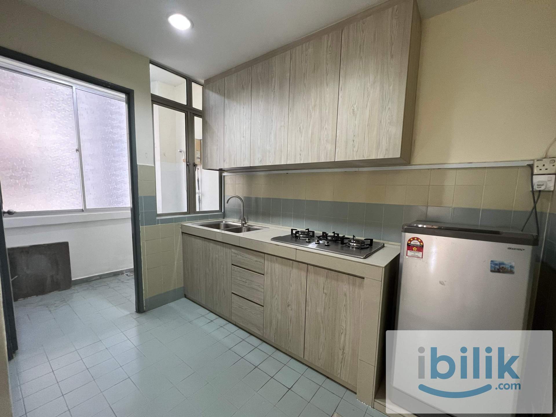 Newly Renovated Fully Furnished Bedroom at Bukit OUG Condo, Bukit Jalil Awan Besar LRT Station - Image 1