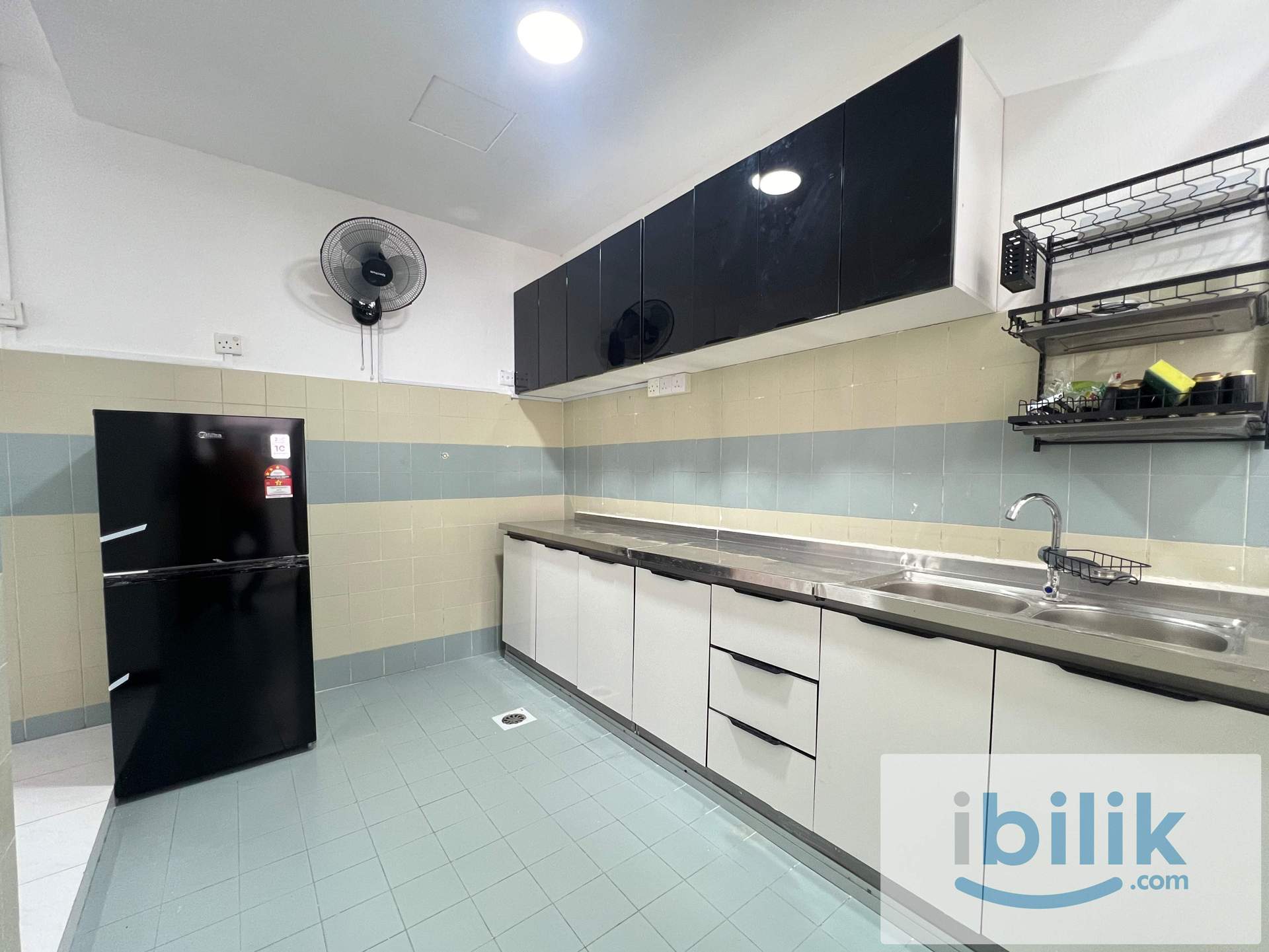 Newly Renovated Fully Furnished Bedroom at Bukit OUG Condo, Bukit Jalil Awan Besar LRT Station - Image 1