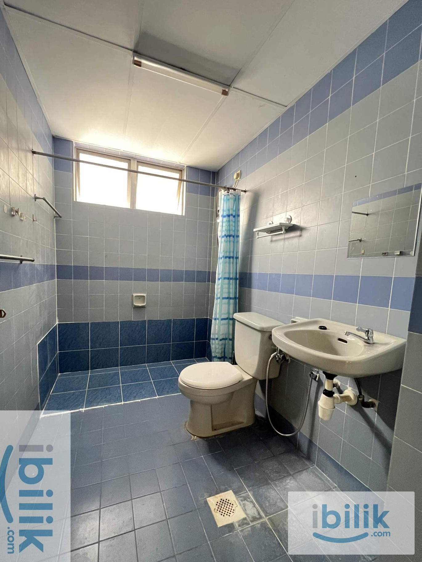 Newly Renovated Fully Furnished Bedroom at Bukit OUG Condo, Bukit Jalil Awan Besar LRT Station - Image 4