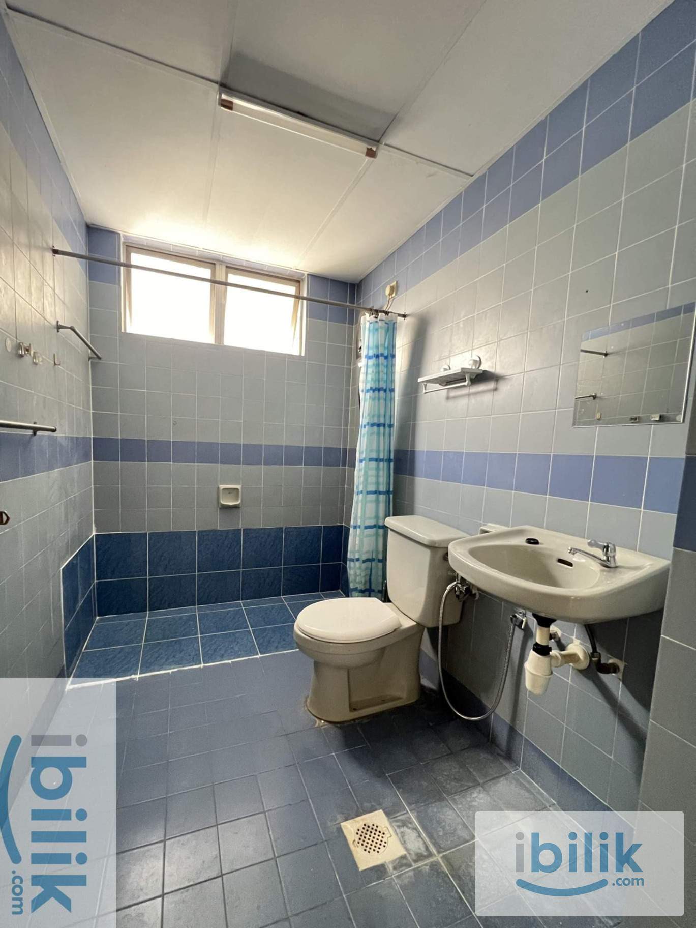 Newly Renovated Fully Furnished Bedroom at Bukit OUG Condo, Bukit Jalil Awan Besar LRT Station - Image 4