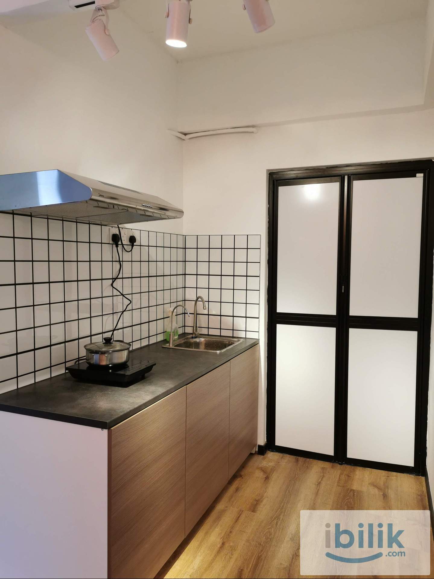 Single Room For Rent @ Pangsapuri Seri Nibung, Bukit Jambul/Bayan Lepas, Penang - Image 2