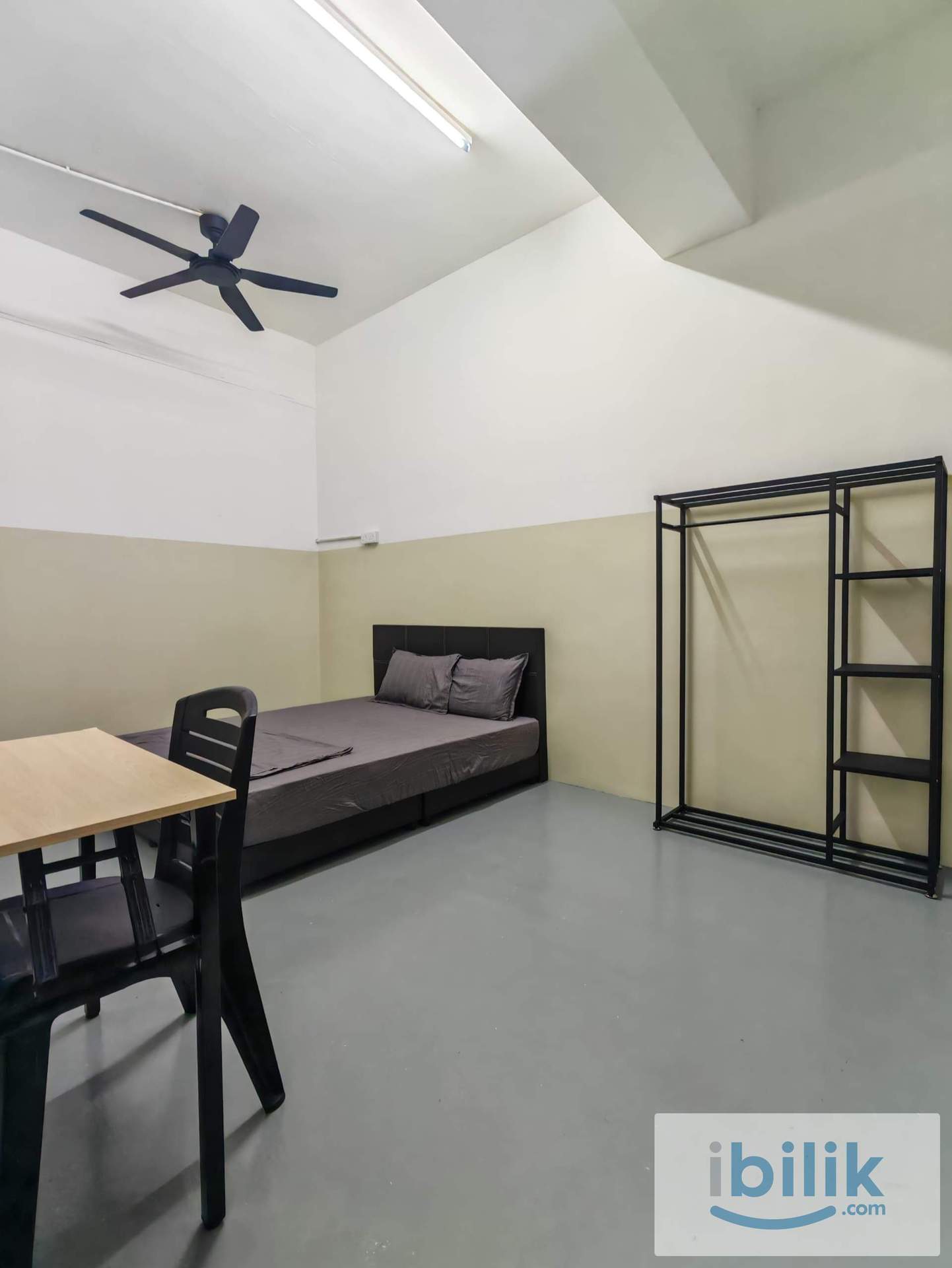 Room for rent Bandar Seri alam  - Image 2