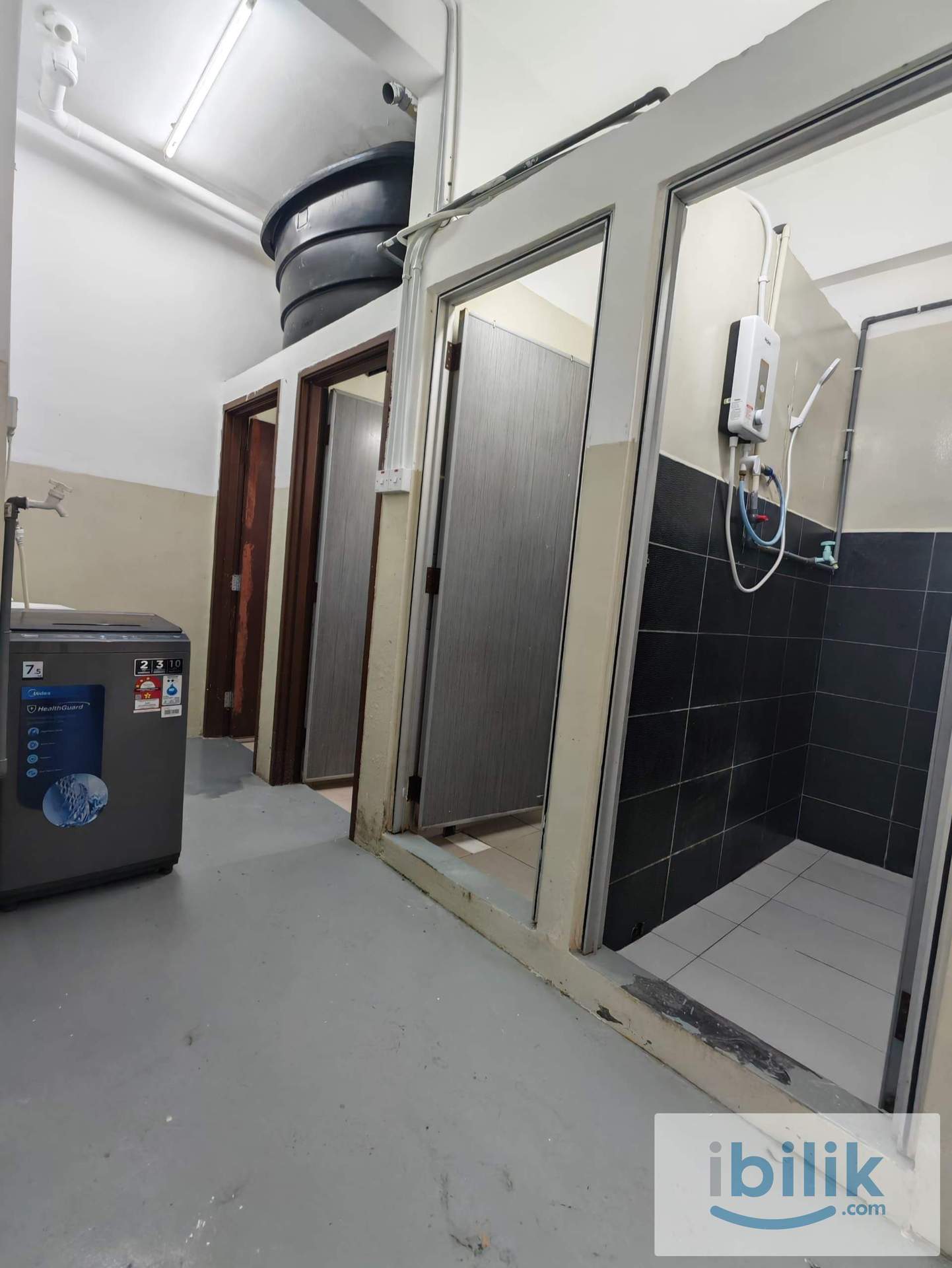 Room for rent Bandar Seri alam  - Image 4