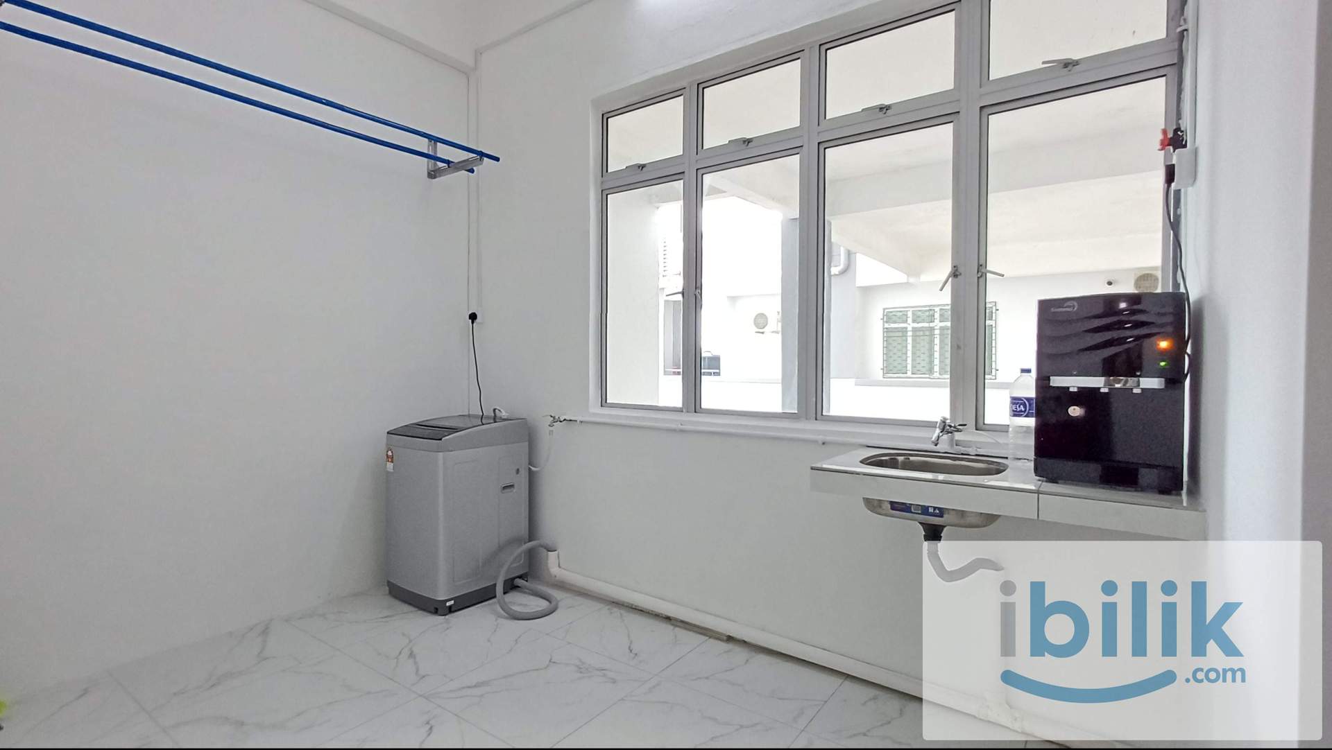 Double bed Room for rent  - Image 3