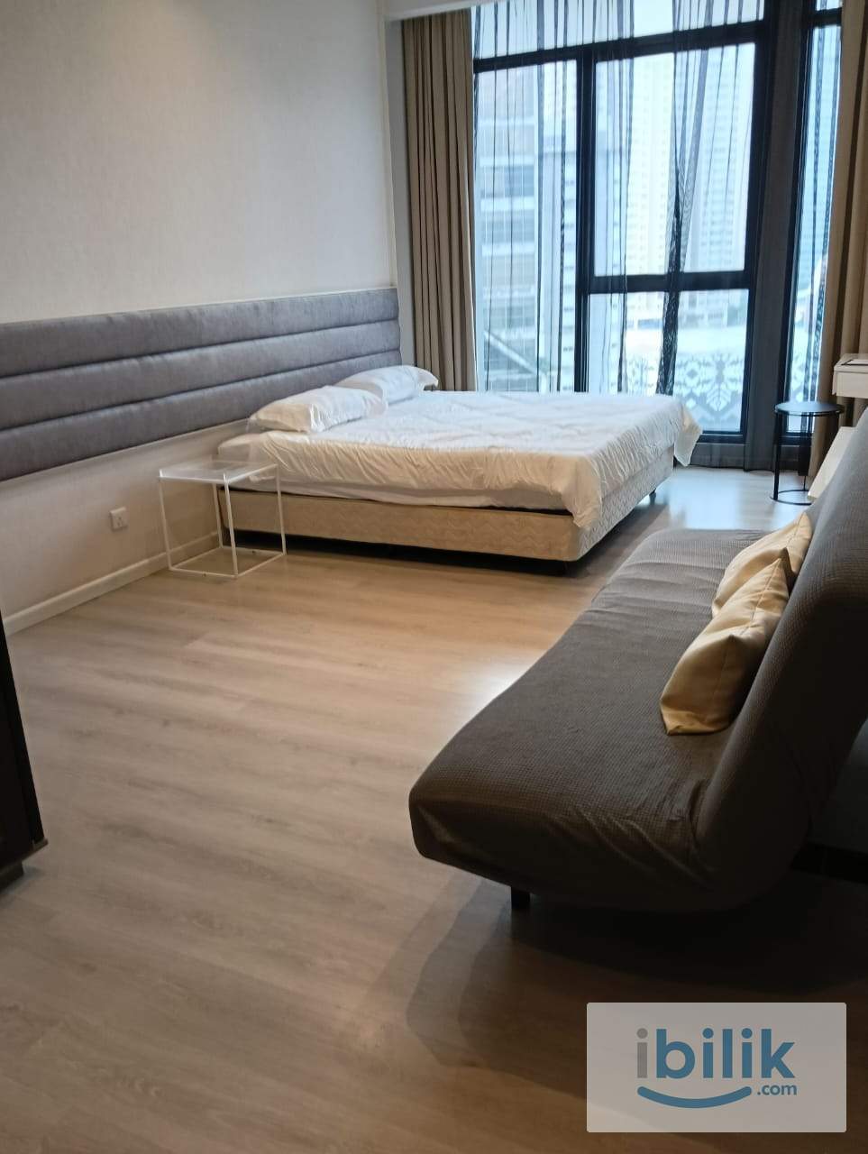 Expressionz Professional Suites for rent (READY TO MOVE IN!!!) - Image 1