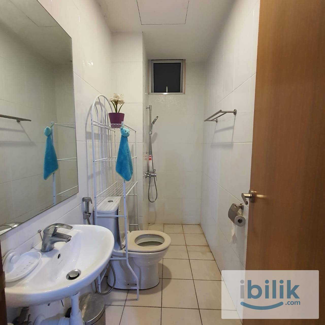 Second room - Image 6