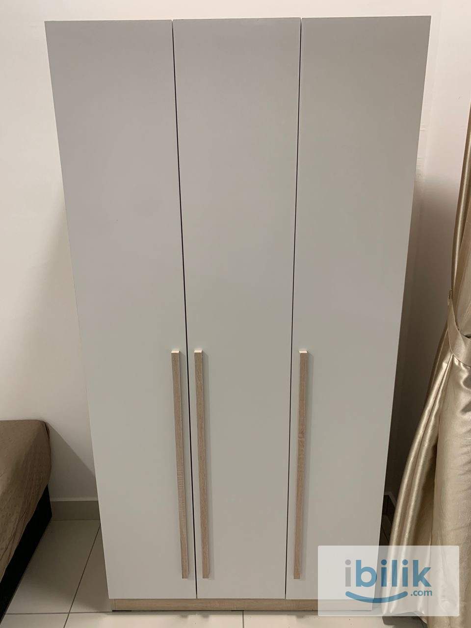 Medium room fully furnished for rent. Walking distance to LRT - Image 3