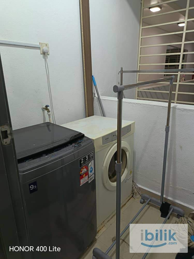 Medium Room available in Amaya Maluri Residence - Image 6