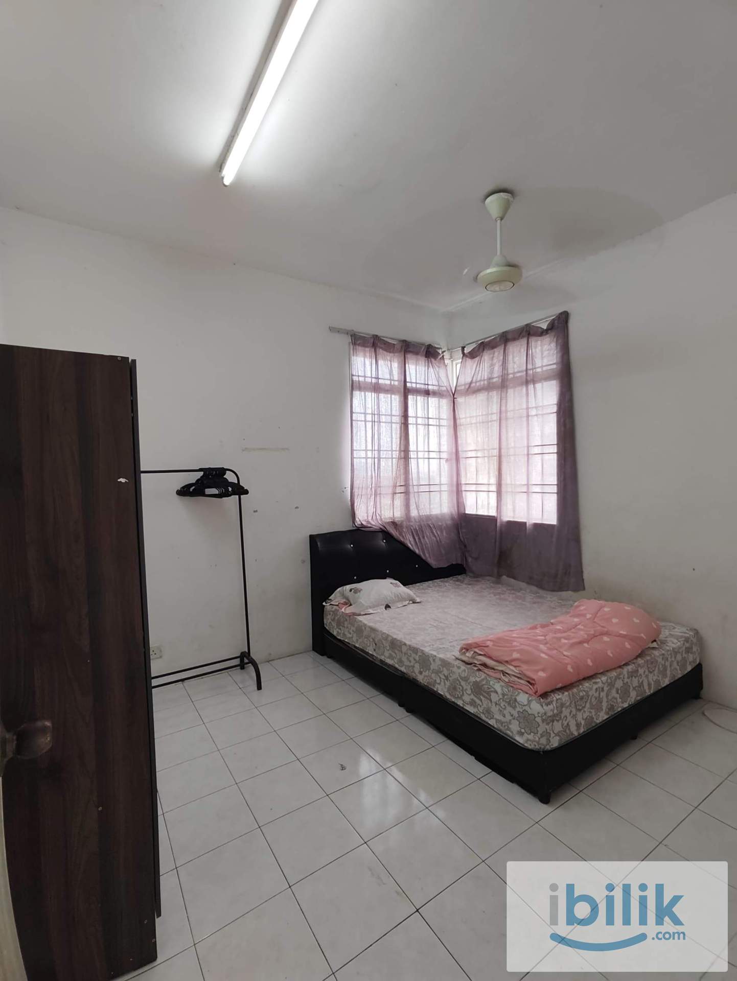 Middle room - Image 3