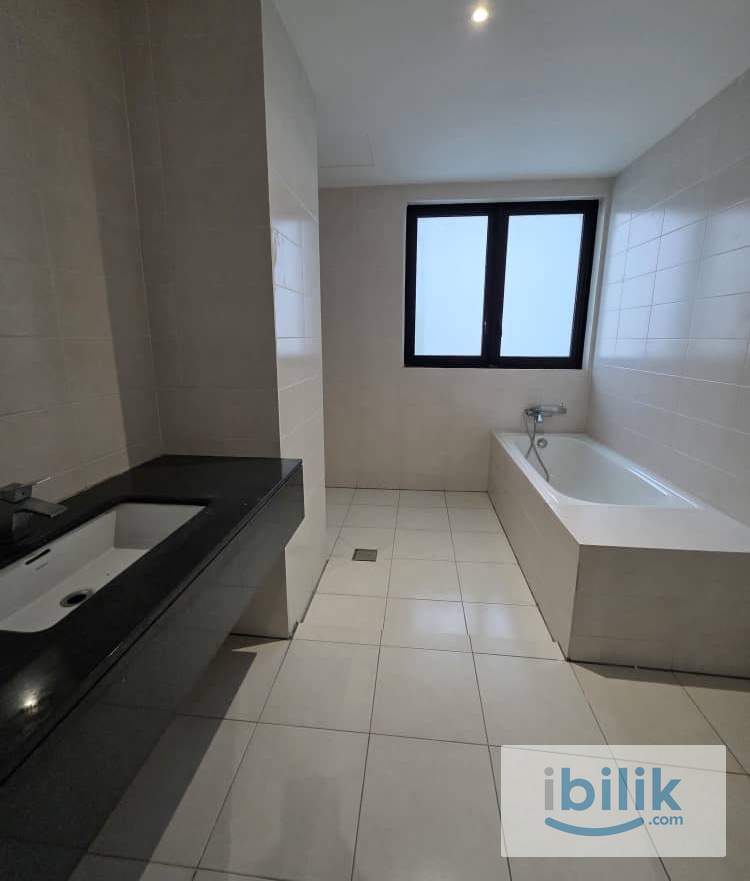 🏡 Zero Deposit Master Room @ I-Residences i-City 🚶Walk to Central i-City Mall 🛍️ | Female Unit 💃 - Image 2