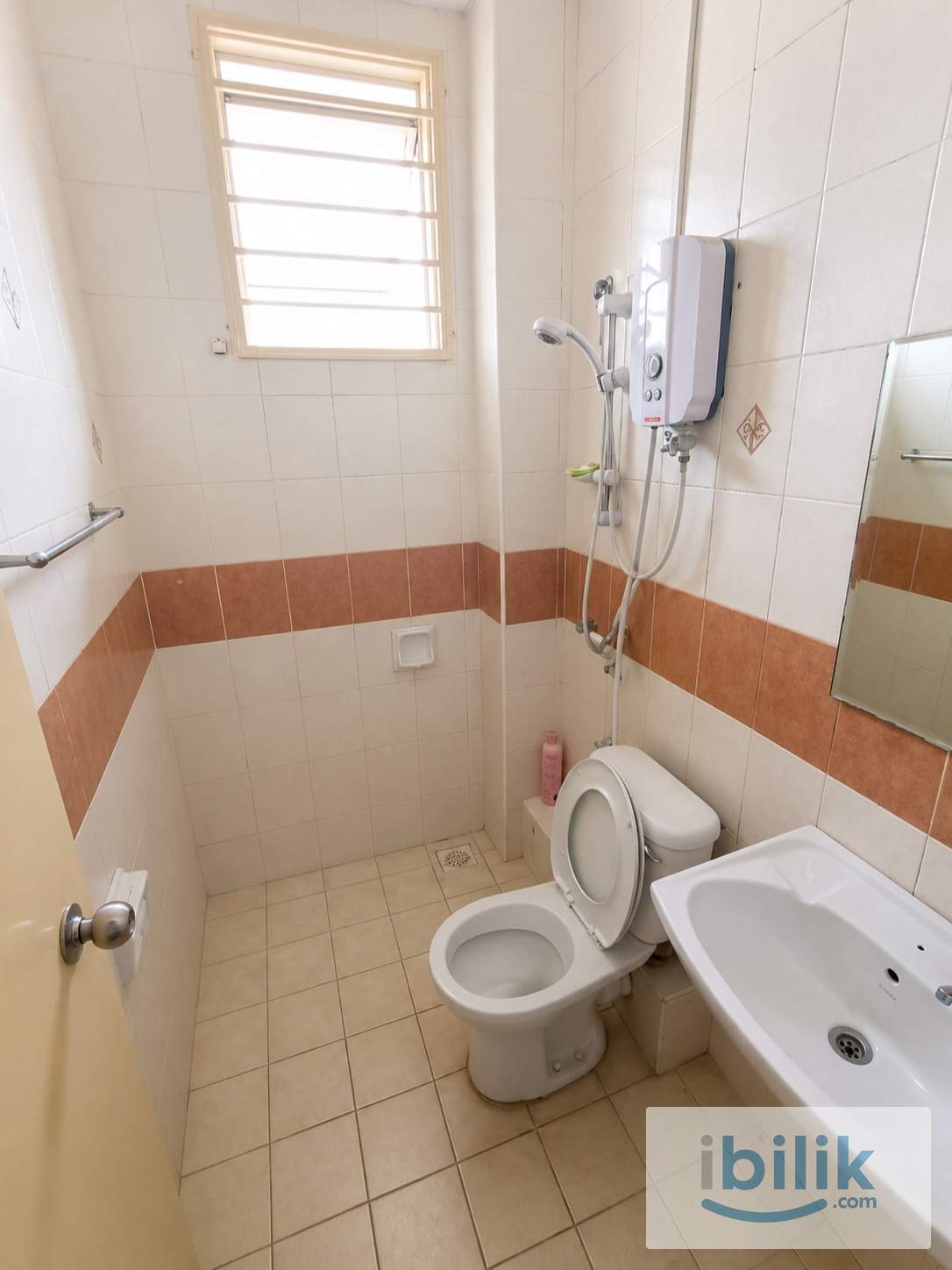 🏡 Furnished Room @ Setia Alam U13 🚗 5-8 mins to Setia City Mall & Sunsuria 🛒🛍️ - Image 2