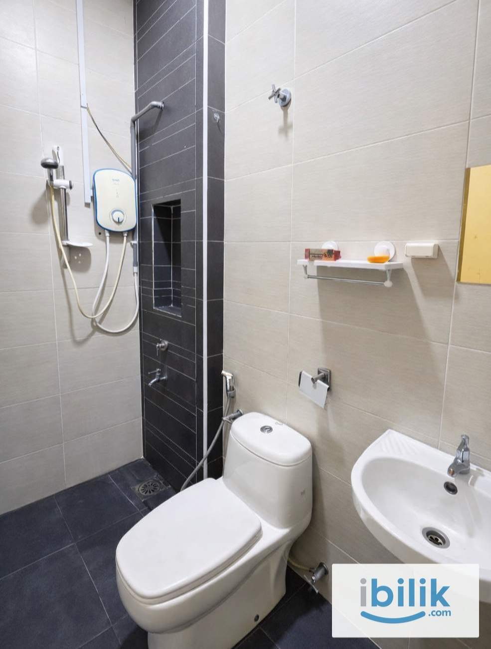 🚿Private Bathroom Room @ Alam Impian  🚗 5–10 mins to Kota Kemuning & Bukit Rimau 🛣️🛍️🛒 - Image 3