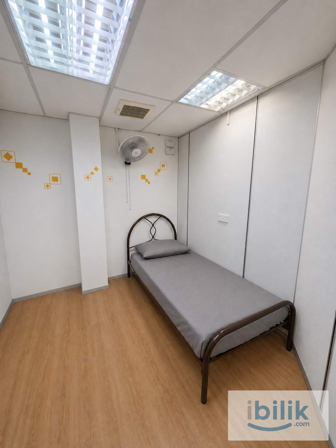 🚶2 mins Walk to IOI Puchong Jaya LRT 🚆 | Medium Room with Aircond ❄️ Free WiFi 🛜 - Image 2