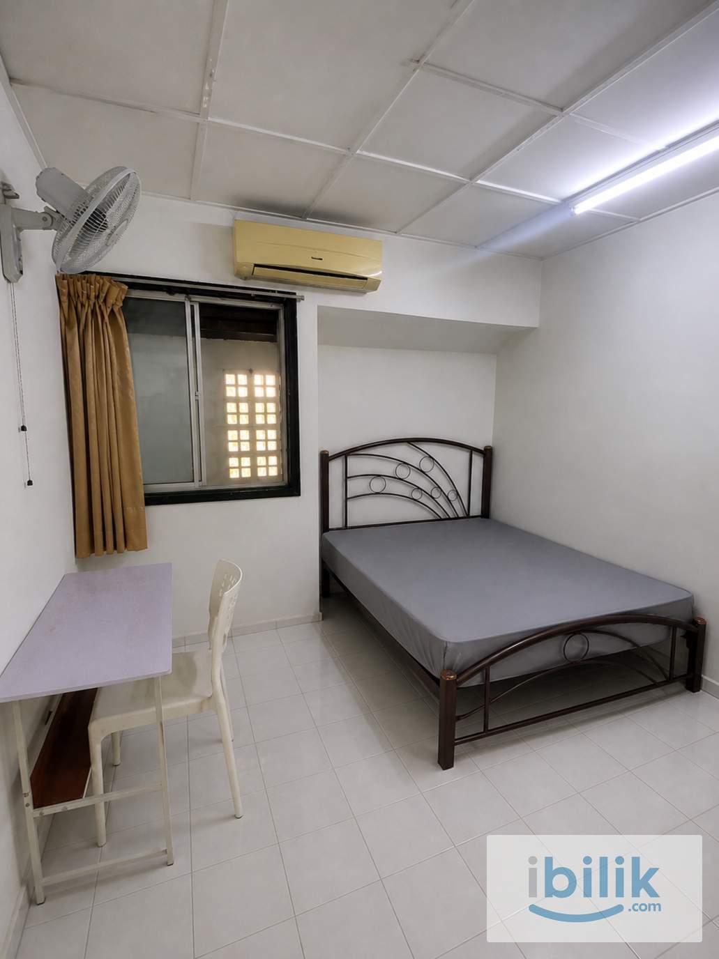 🚆 2–3 mins Walk to SS18 LRT 🔥 Near Sunway Pyramid 🛍️ & University 🎓 | 🏡 Furnished Room For Rent  - Image 1