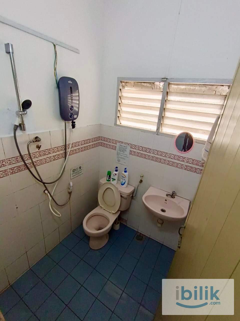 🏠 PJ SS1 Room | 🚌 Free Bus Opposite | Near Tmn Bahagia LRT & SS2 Food Street 🍜 - Image 2