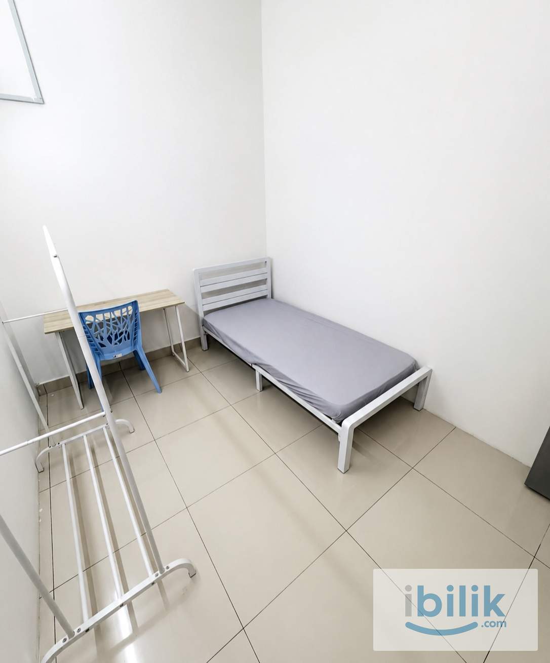 💰Starting From RM400 🔥 | 🏡 Room @ Setia Alam 🌟 | 🚗 Near Setia City Mall & Lotus Setia Alam 🛍️ - Image 1